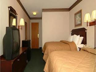 Quality & I-40 East Hotel